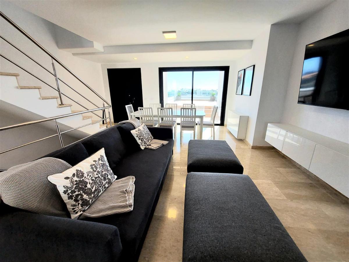 Villa Playa Amadores - Luxury Villa With Heated Pool Puerto Rico  Bagian luar foto