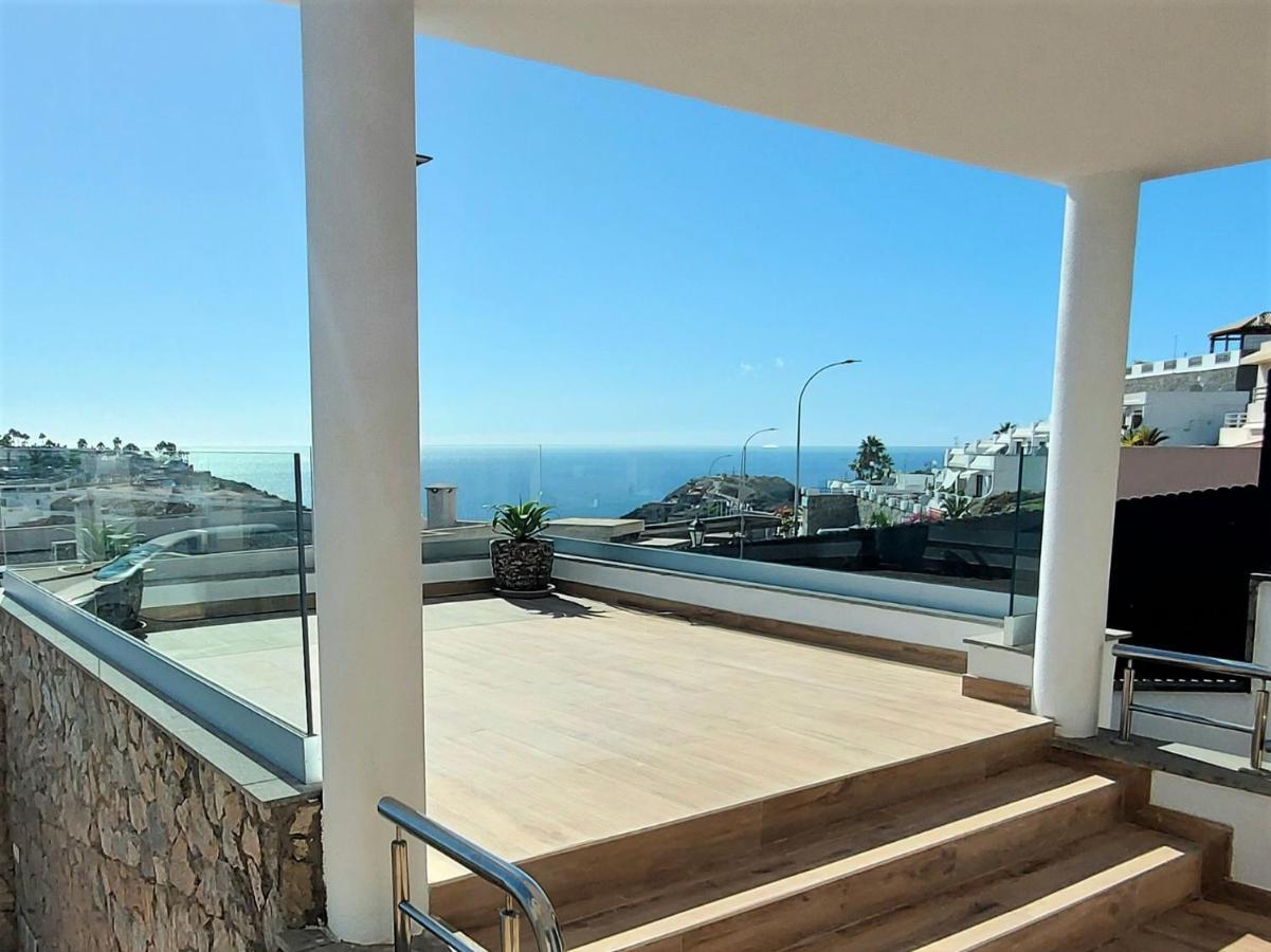 Villa Playa Amadores - Luxury Villa With Heated Pool Puerto Rico  Bagian luar foto
