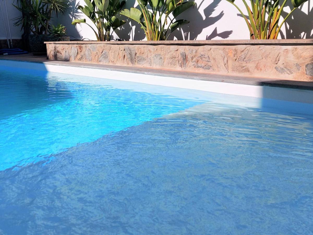 Villa Playa Amadores - Luxury Villa With Heated Pool Puerto Rico  Bagian luar foto